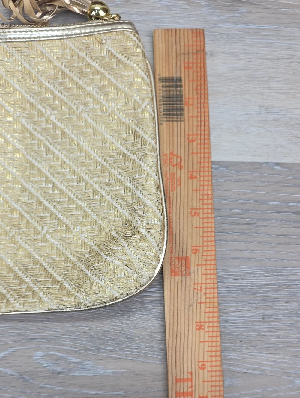 Lilly Pulitzer Gold Woven Straw Wristlet Clutch Bag Tassel Zip Resortwear